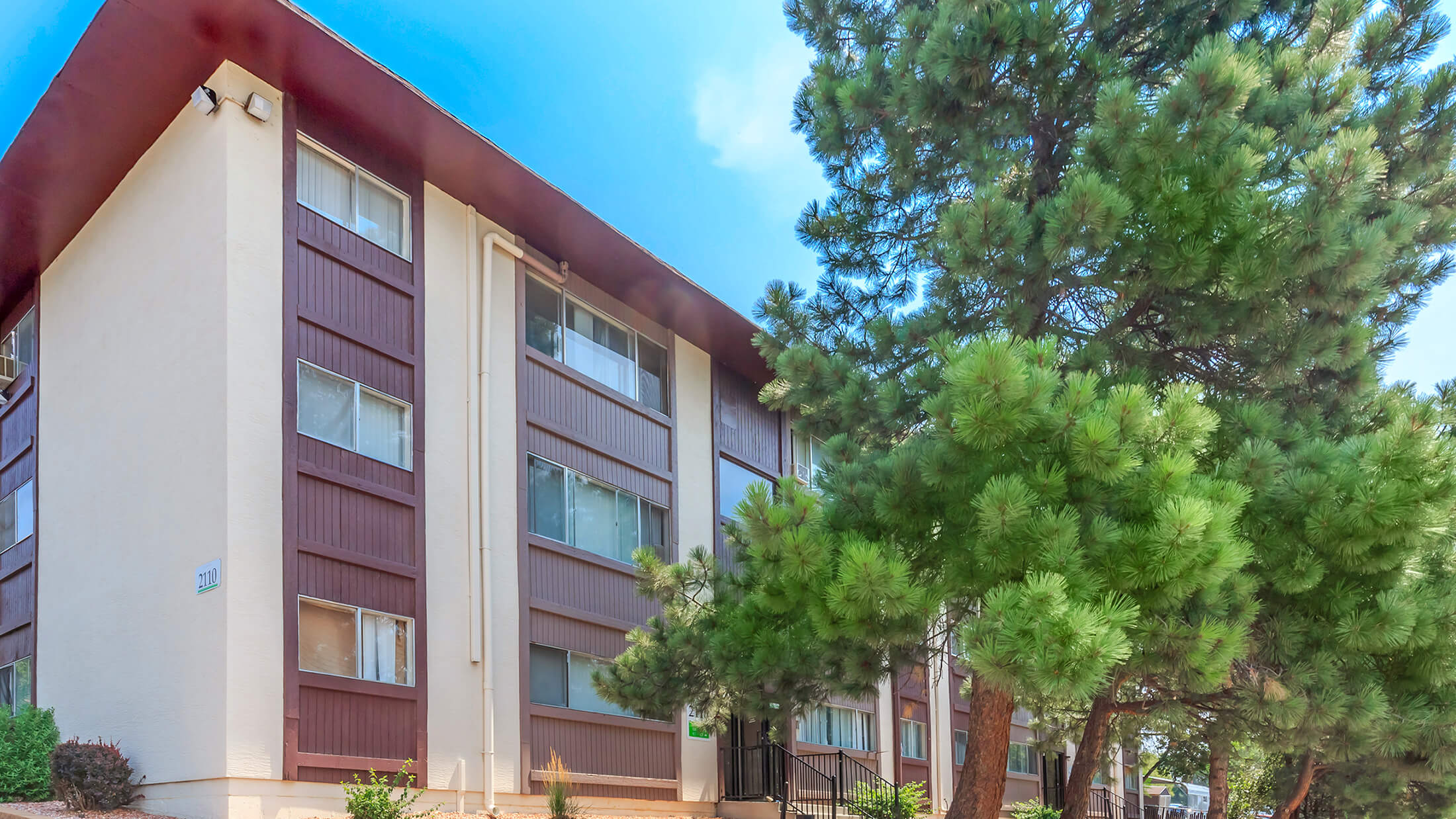 Shannon Hills Apartments Colorado Springs